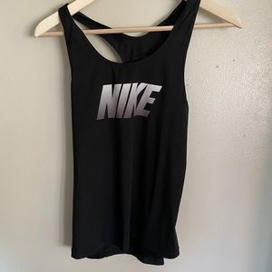 Nike tank